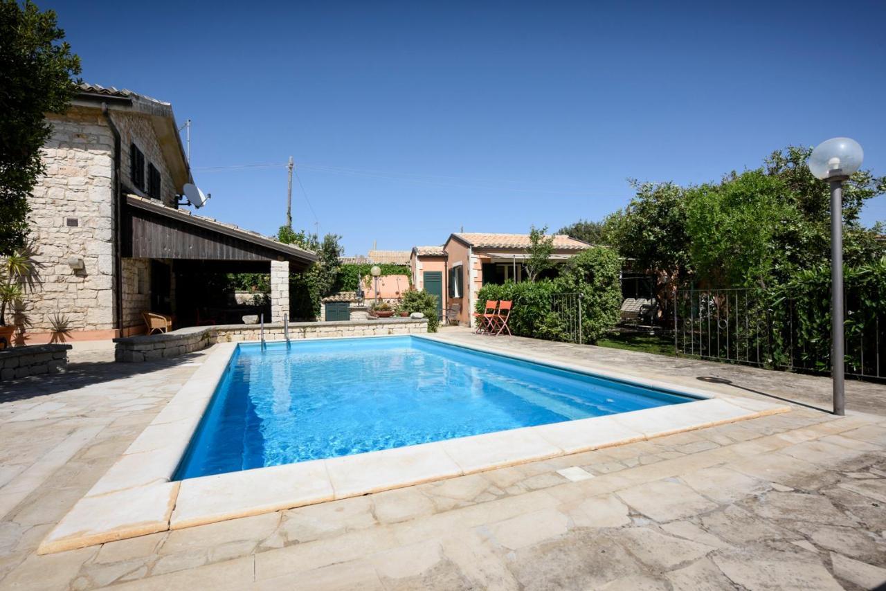 Villa Karrua House Modica Esterno foto